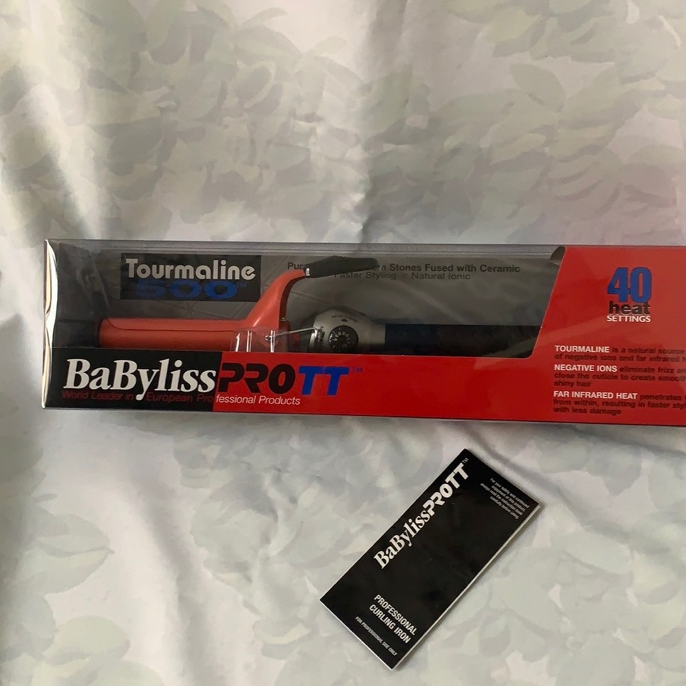 BaByliss curling iron
